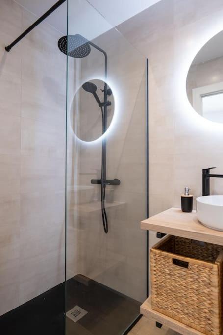 Apartamento Loft Nuevo Con Vistas Al Mar Y Montana Málaga