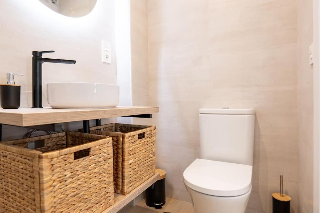 Apartamento Loft Nuevo Con Vistas Al Mar Y Montana Málaga